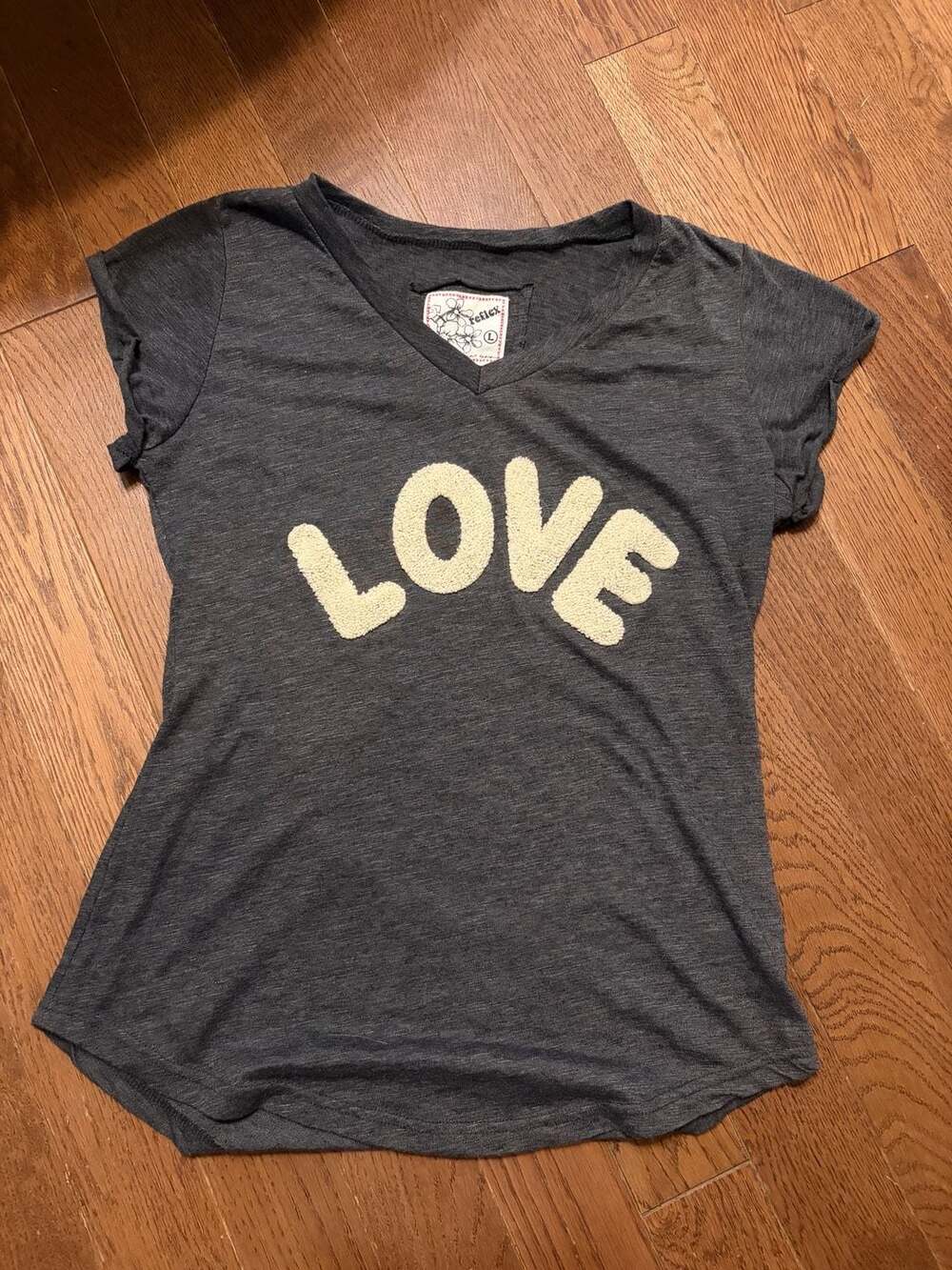Reflex Women's Charcoal Grey V-Neck T-Shirt with Beige 'LOVE' Applique, Size L